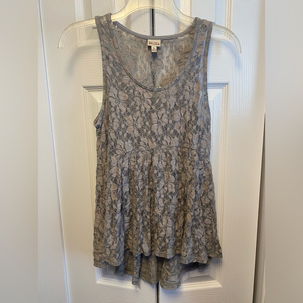 Mudd gray top